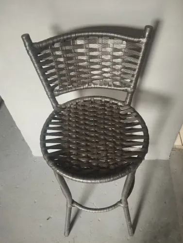 Banqueta alta