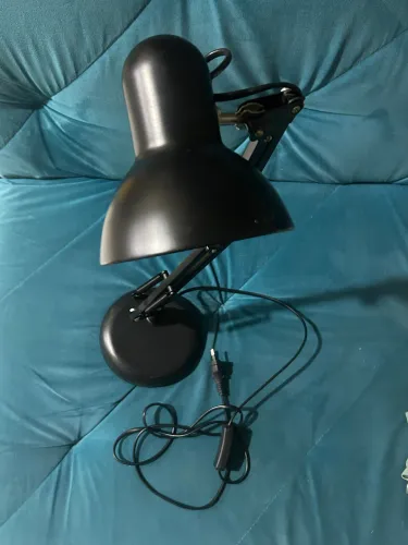 Abajur preto usado em excelente estado