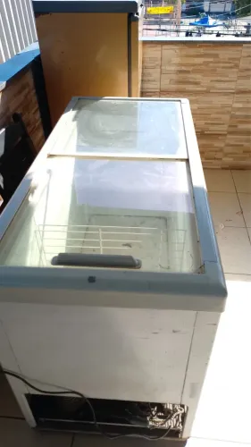 freezer Expositor metalfrio