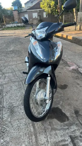 Vendo Honda biz 2021