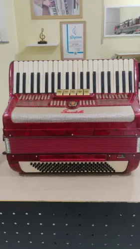 ACORDEON SCANDALLI 120 BAIXOS - ITALIANA - VERMELHA