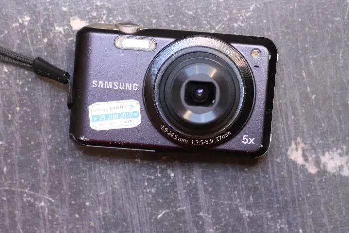 Camera Digital Cybershot Samsung ES70 (DETALHES NA DESCRIÇÃO)