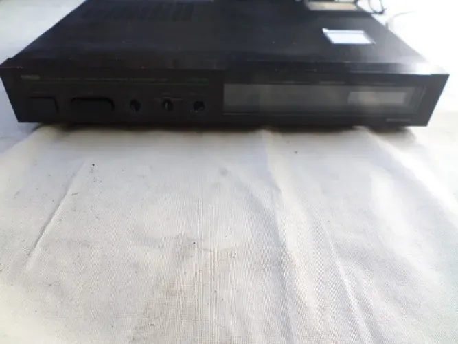 processador de campo sonoro digital Yamaha DSP-1  AD144