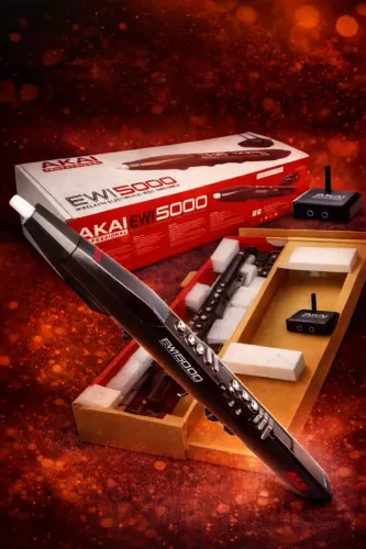 Saxofone Elétrico - Akai Professional Ewi 5000