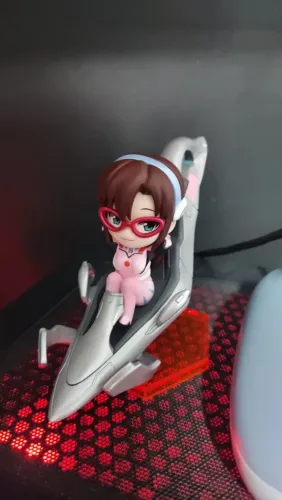 Action figure EVA Neon Genesis Evangelion Mari Makinari POPMART