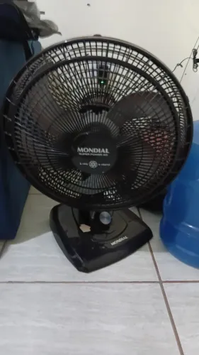 Ventilador Mondial Super Power 40cm - para conserto - R$ 50