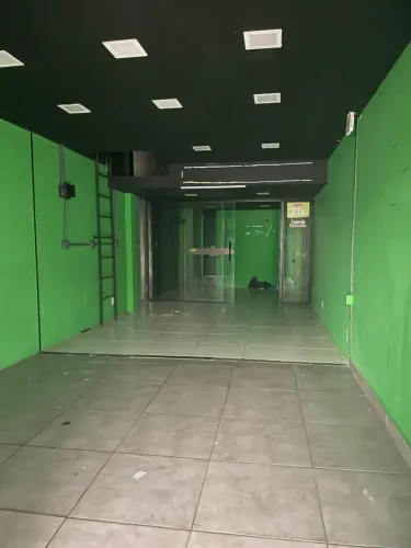 Excelente Loja em Campo Grande para aluguel possui 32 metros quadrados.