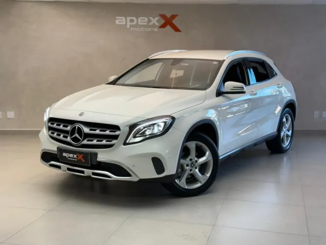 Mercedes-Benz GLA 200 Adv. 1.6/1.6 TB 16V Flex Aut. 2018