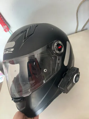 Capacete LS2 tamanho 58 com comunicador de brind