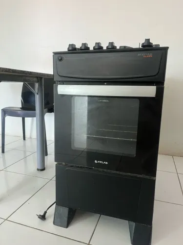Vendo fogão elétrico bem conservado