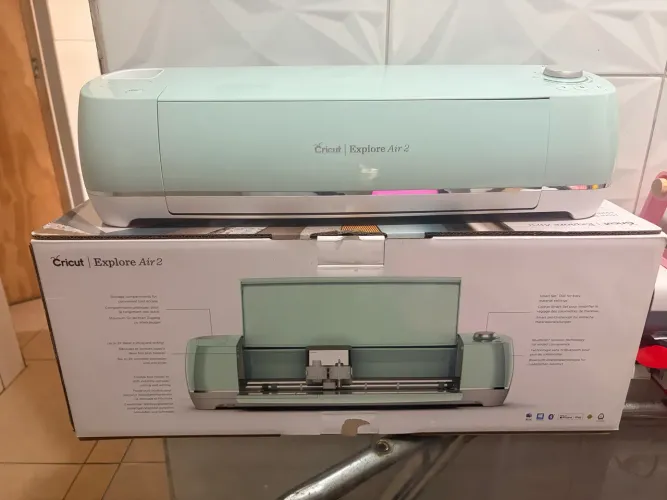 Vendo máquina de corte cricut