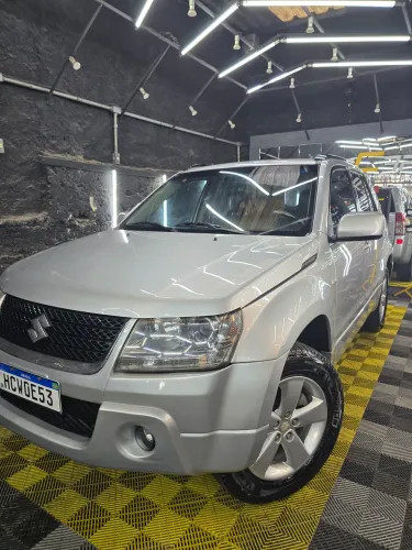 Suzuki Grand Vitara 2.0 16V 4x2/4x4 5P Aut. 2010