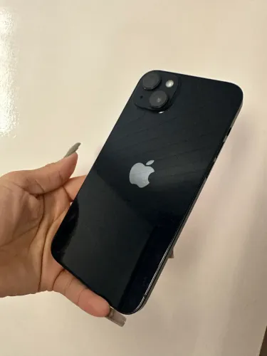 iPhone 14 Plus