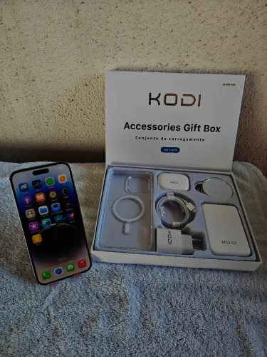iPhone 14 Pro Max 256 GB (bateria 85%) + Kit de acessórios