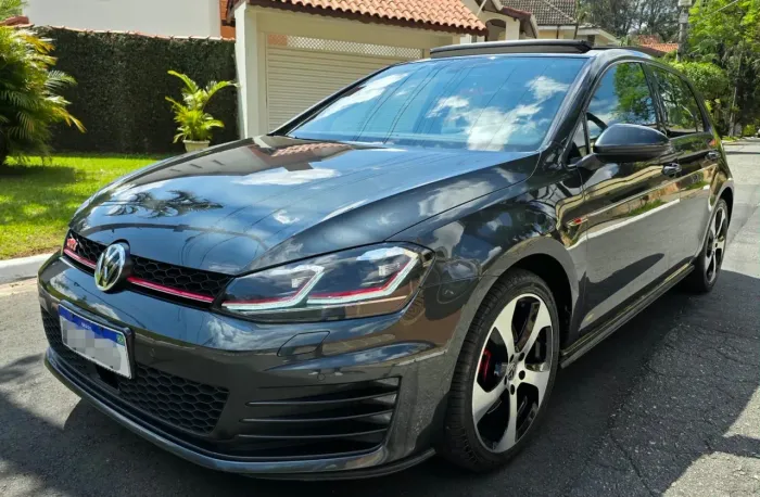 Volkswagen Golf GTI 2.0 TSI 220cv Aut. 2017