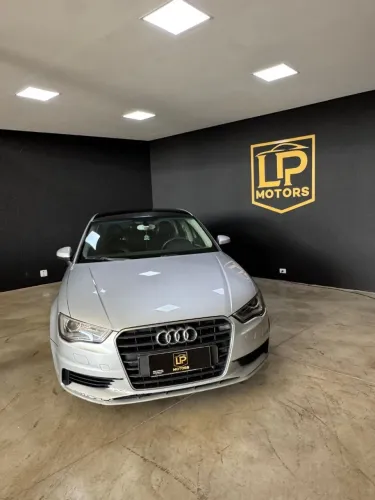 Audi A3 Sedan 1.4/ Attra. 16V TB FSI S-tronic 2014