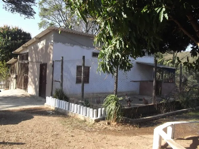 Sitio de 20.000m², criatório de peixes, córrego, Jaboticatubas (Temos varias opções).