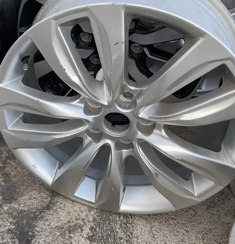 Roda Kia Sorento aro 18 original unidade valor mínimo 