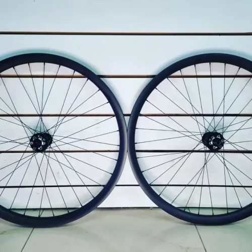 Rodas mtb carbono aro 29" Novas<br>Disc<br>Free Hub XD<br>Aro 30mm