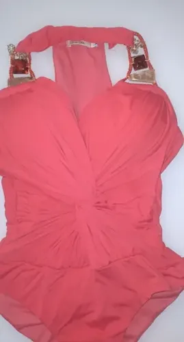 Lote de 3 bodys com bojo e 1 blusa -  tamanho M