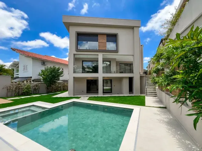 Alphaville Residencial 1 (Barueri) - Magnífica Residência Completa | 4 Suítes | 630m² | La