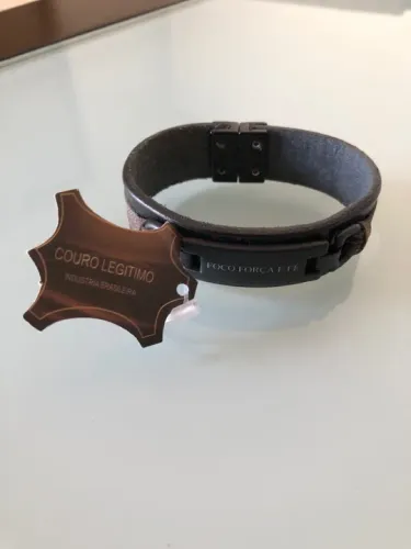 Pulseira Masculina de Couro