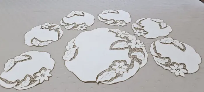 Jogo 7 peças em linho da Ilha da Madeira