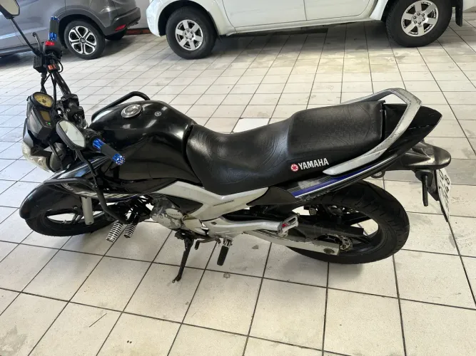Vendo Fazer 250 em Excelente estado 