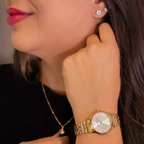 [NOVO]Kit Relógio Mondaine Feminino 32606LPMKDE1K1 Dourado com Cristais Analógico 5ATM 28m