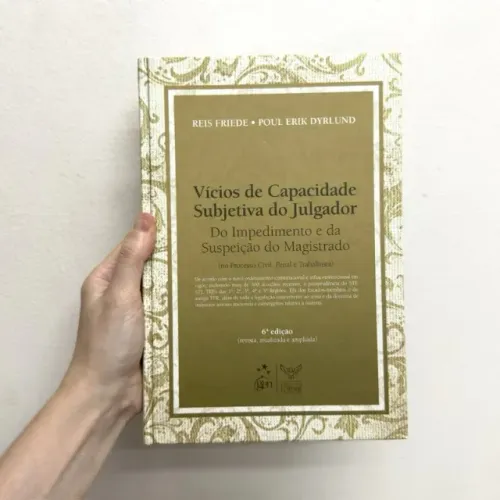 Livro Capa Dura Vícios de Capacidade Subjetiva do Julgador | Desapego | Sebo