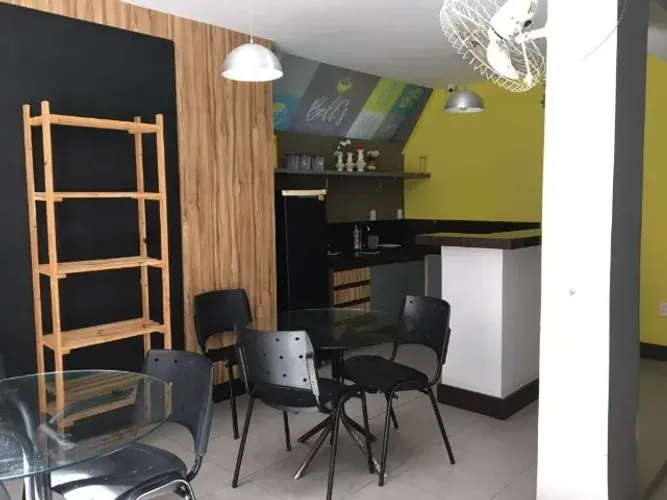 ? Alugo Lanchonete em Lagoa Nova - Prédio Comercial