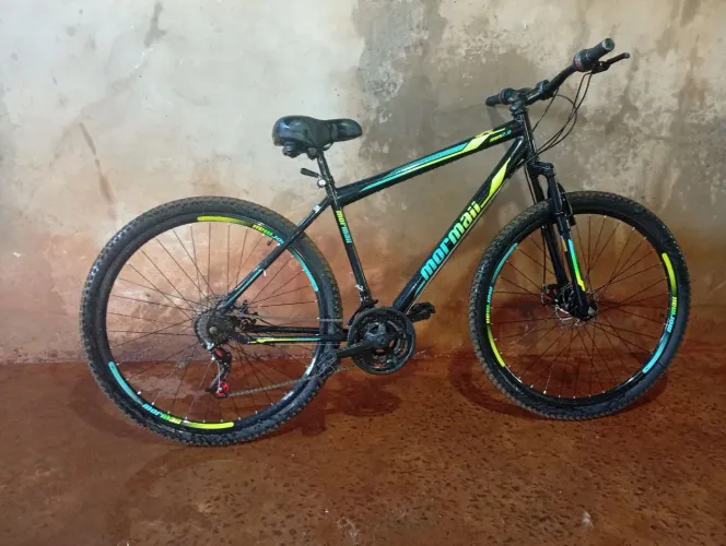 Vendo bicicleta aro 29 usada apenas um mês 