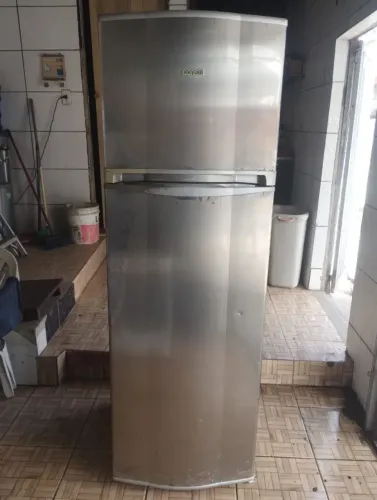 Geladeira Consul frost free