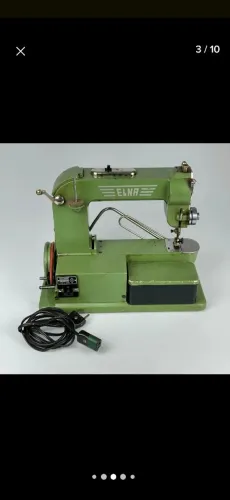 Máquina de costura portátil Elna anos 50 funcionando RELÍQUIA