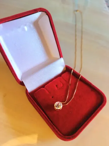 Colar ouro 18k com ponto de luz
