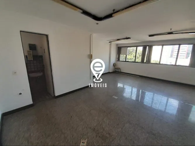 EXCELENTE Sala comercial de 46 m² e 1 Vaga de Garagem