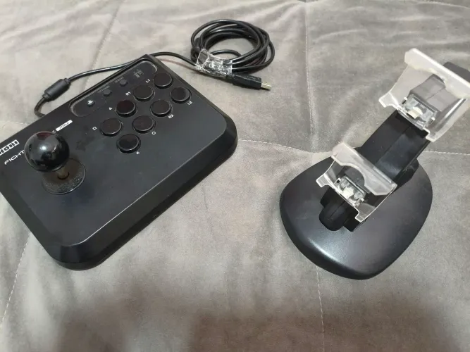 CONTROLE ARCADE PS4 + CARREGADOR DE MANETE 