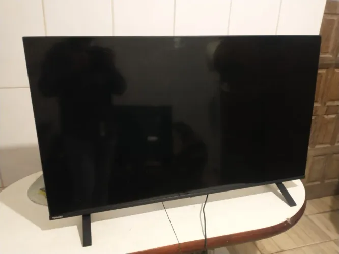 Smart TV 50 Polegadas 4K Toshiba 50C350LS.  Para Concerto. 