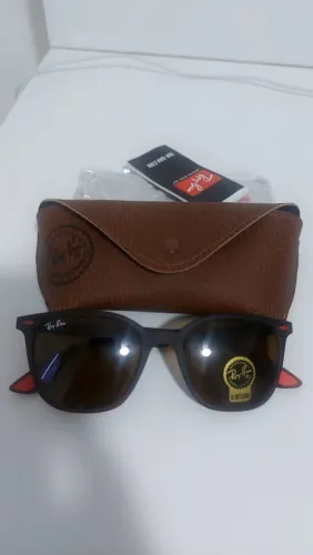 Óculos de sol Ray Ban NOVO