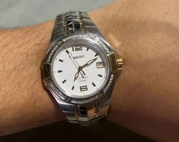 relógio seiko unissex lindo demais. 38 mm.
