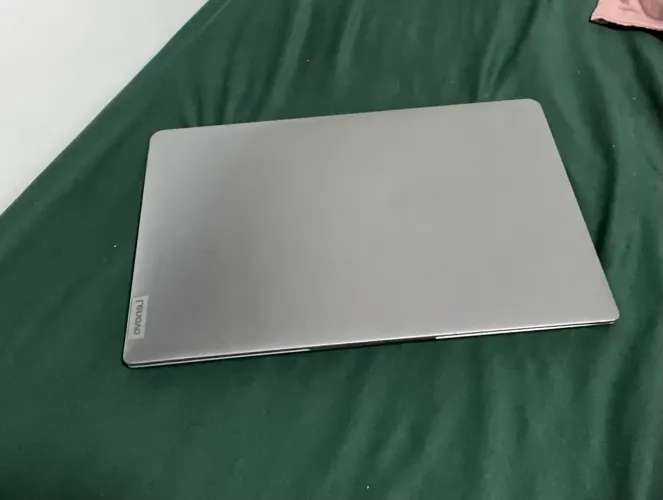 Notebook Lenovo idea pad3, ssd256gb, ryzen 5 5500U, 8gb ram, Windows 10pro