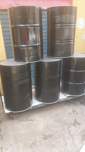 Túnel para eventos e depósitos de bebidas