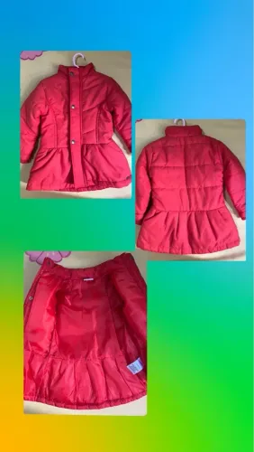 Casaco Infantil Vermelho com Babado