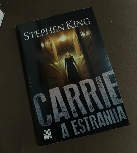 Livro Carrie a Estranha - Stephen King