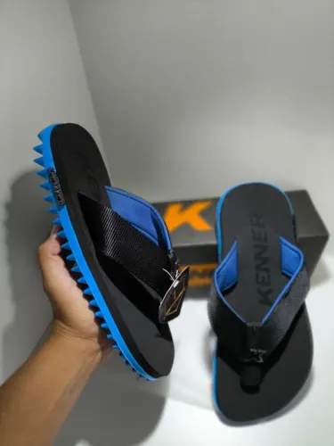 Chinelo Kenner Masculino Azul e Preto