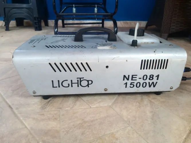 Máquina de Fumaça Lighttop NE-081 1500W