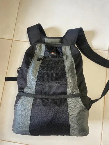 Mochila Lowepro CompuDaypack Para Câmeras, DSLR, Laptop, Lentes
