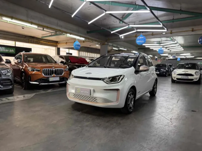 JAC E-JS1 62cv 5P Aut. (elétrico) 2025