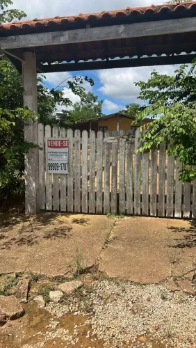 Vende-se área de 1.696m2 no bairro florada da Serra Chapada dos Guimarães MT