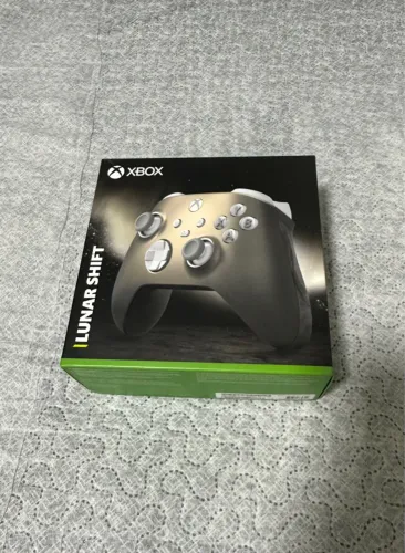 Controle Xbox Lunar Shift Bem Raro!!!